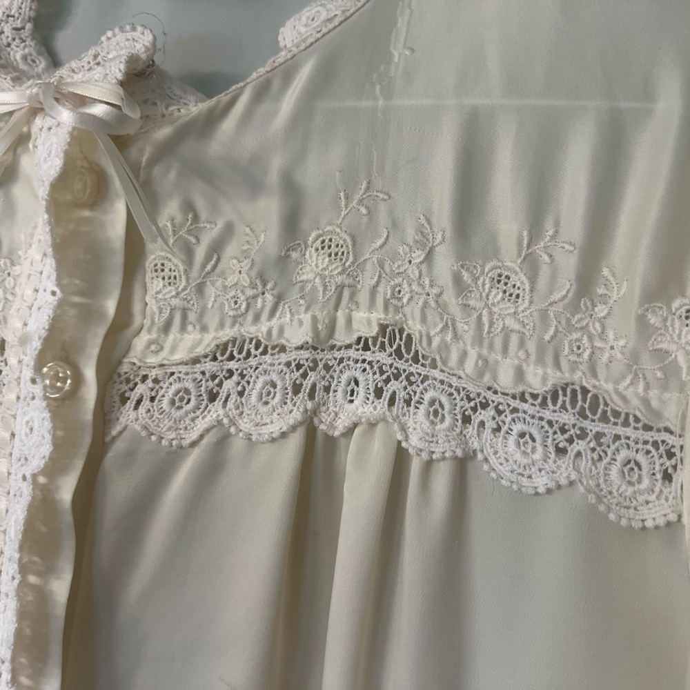 Dior Cream Lace Trim Gown - Picture 5 of 8